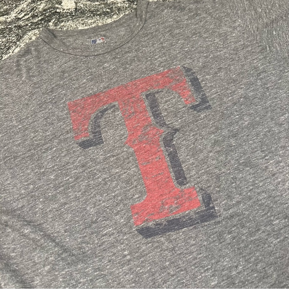 Texas Rangers T-Shirt MLB Mens Large Retro Big T Gray World Series Champions - Picture 2 of 4
